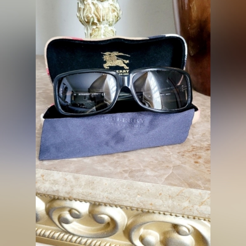 Burberry 100%Authentic Women's Sunglasses 8491 by Safilo Rectangular Gray Ombre - Picture 15 of 16